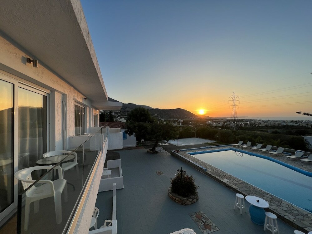 Фото Silia Suites