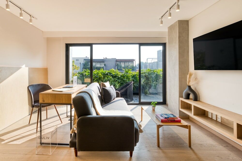 Фото Uliv Poe 240