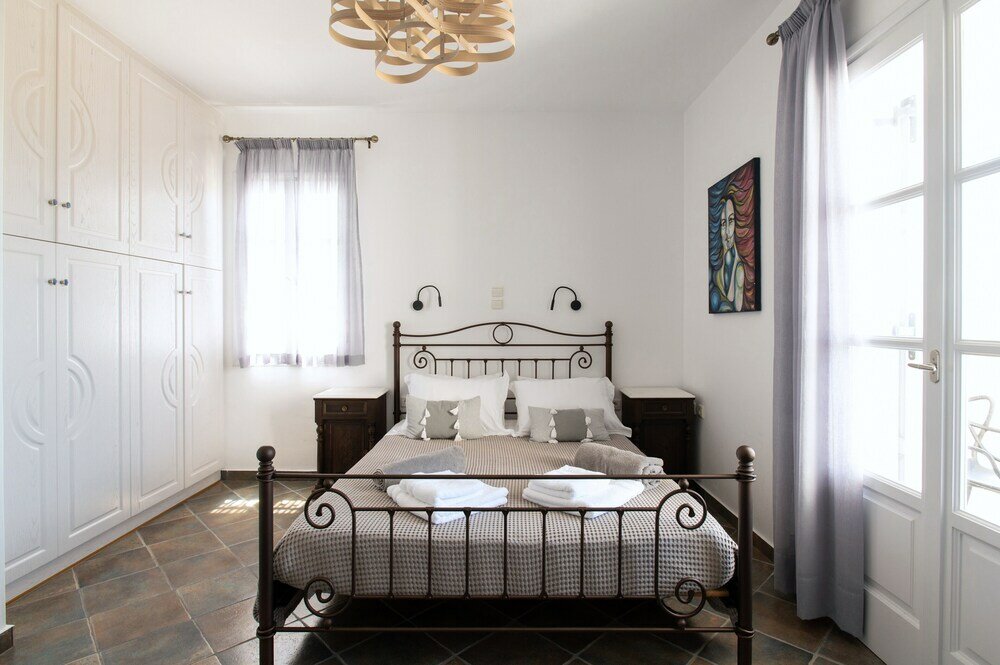 Фото Sea Lilies Suites