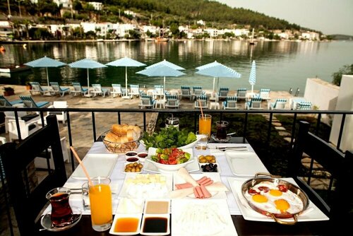 Гостиница Zena Hotel Bodrum в Бодруме