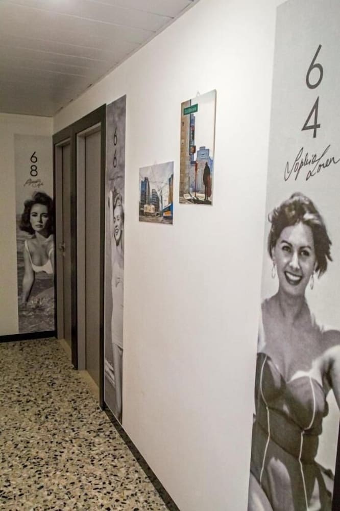 Фото Hotel Hollywood