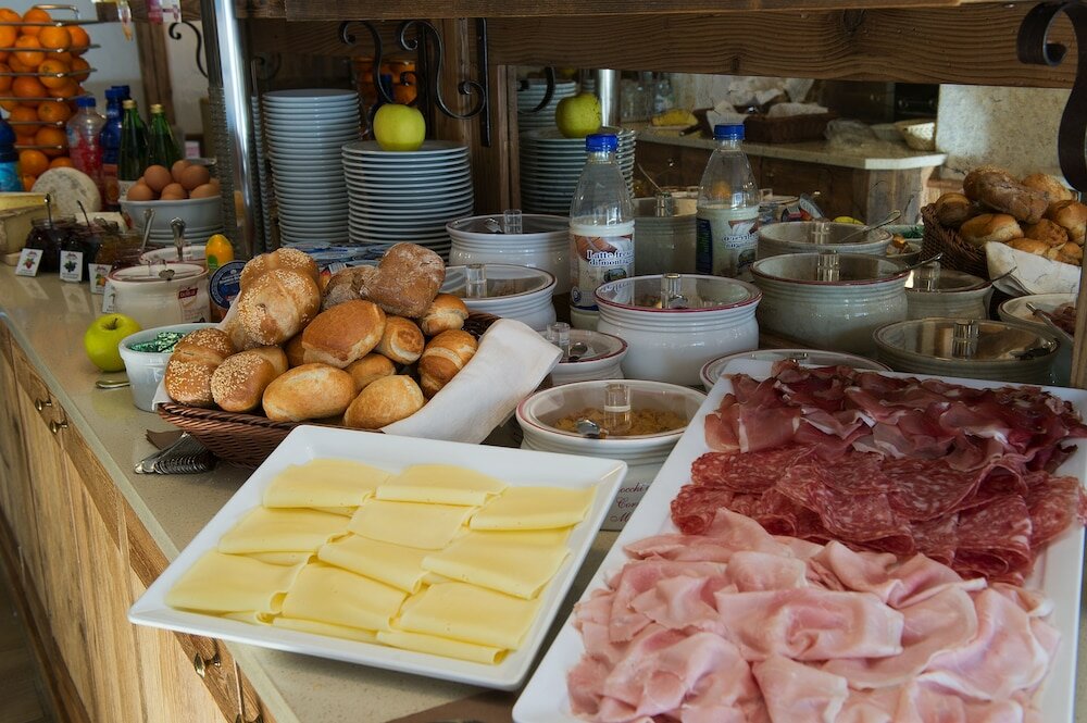 Фото Hotel Crosal