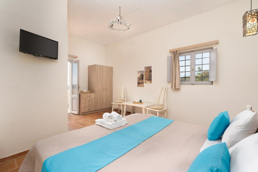 Фото Kapeli Suites