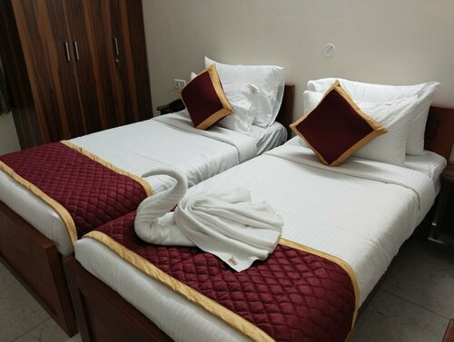 Гостиница Pph Living Kvr Residency