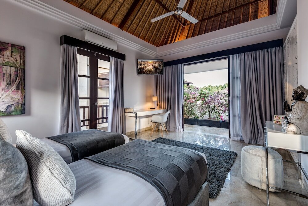 Фото The Residence Seminyak