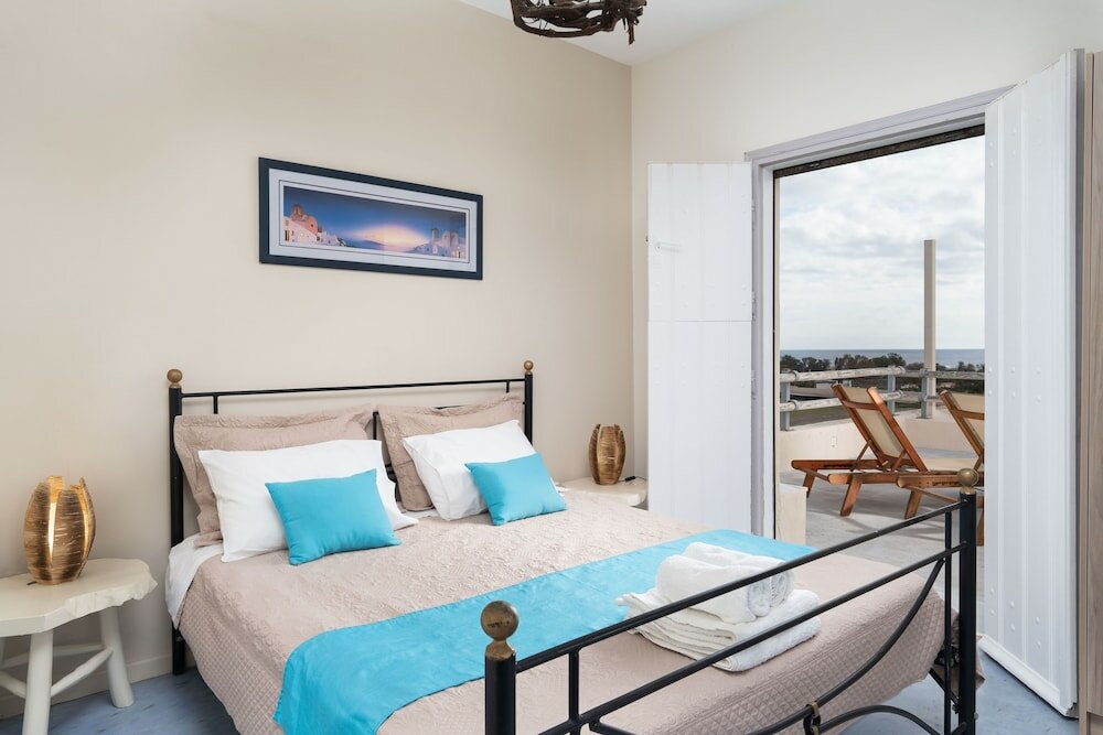 Фото Kapeli Suites