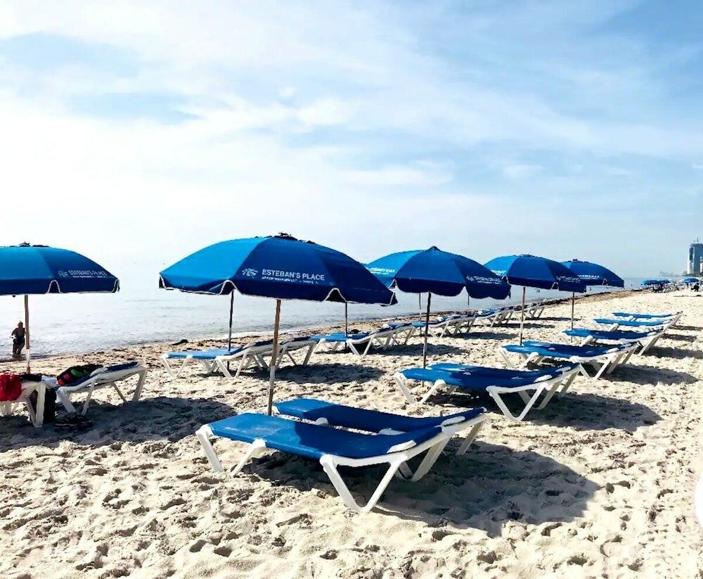 Фото The Tides on the Beach by Aurich Designs