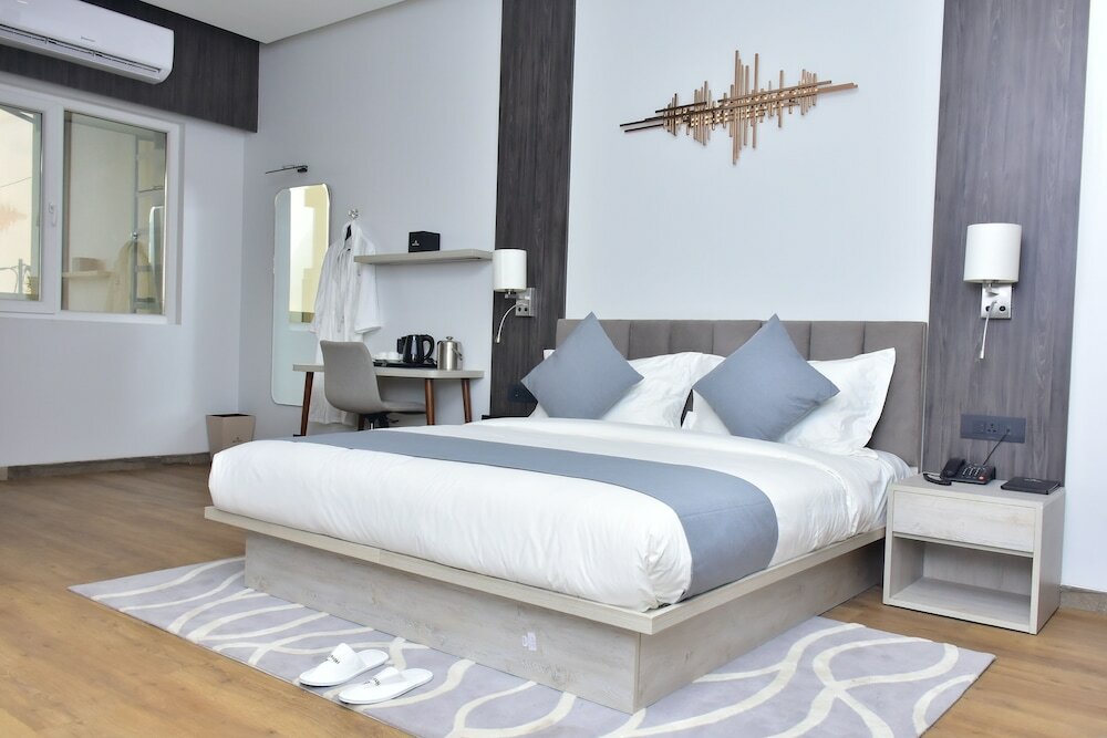 Фото отеля 3