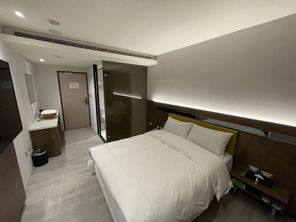 Фото Check inn Taichung Qinghai