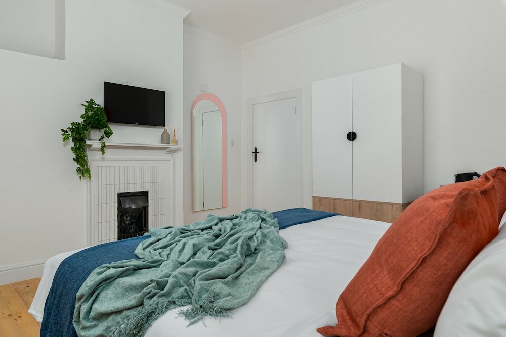 Фото Neighbourgood Hill