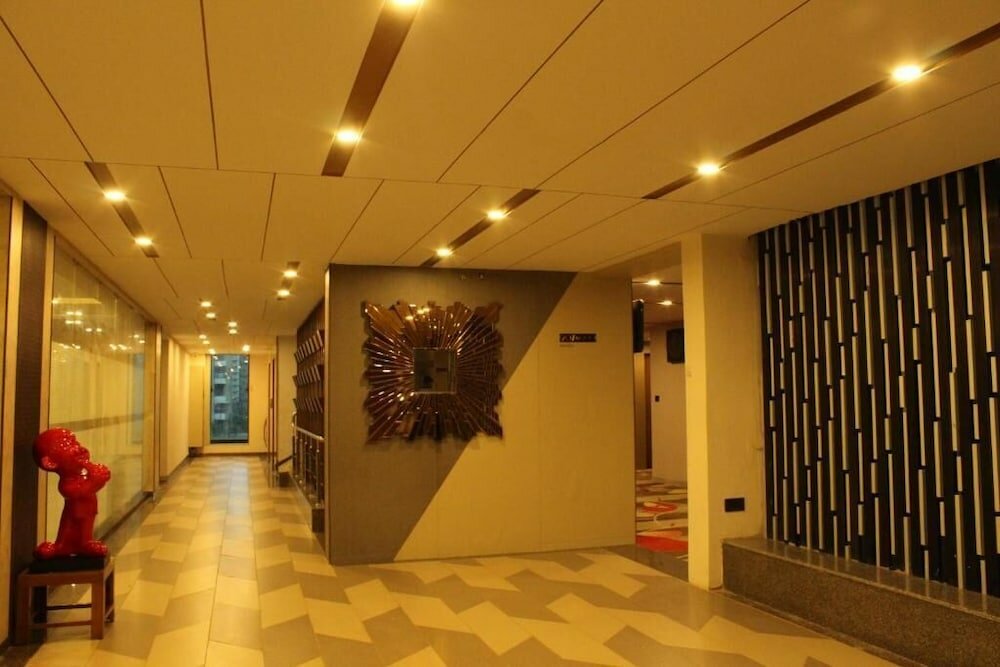 Фото The Kings Square