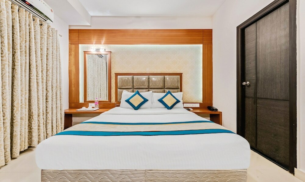 Фото Pine Tree Boutique Hotel - Greams Road