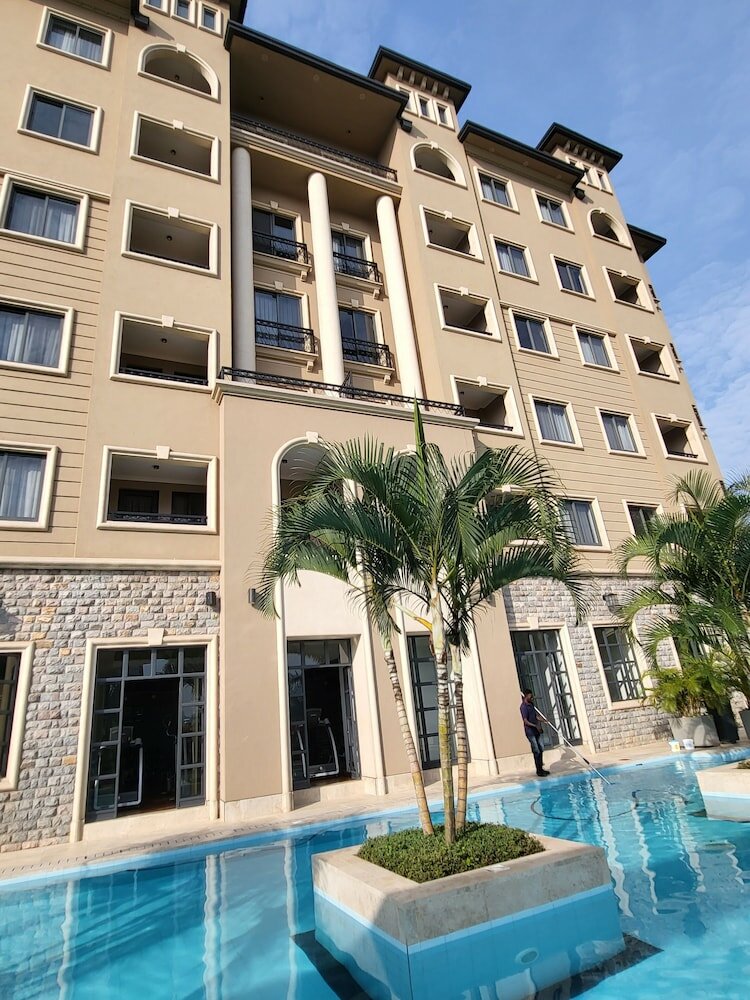 Фото Fontis Residences Hotel