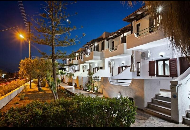 Гостиница Apartments With Garden View2