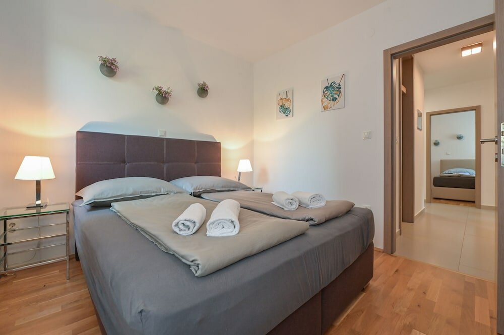 Фото Apartment Bliss