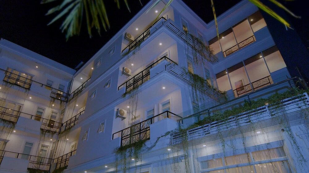 Фото Kampot RiverInn Boutique Hotel