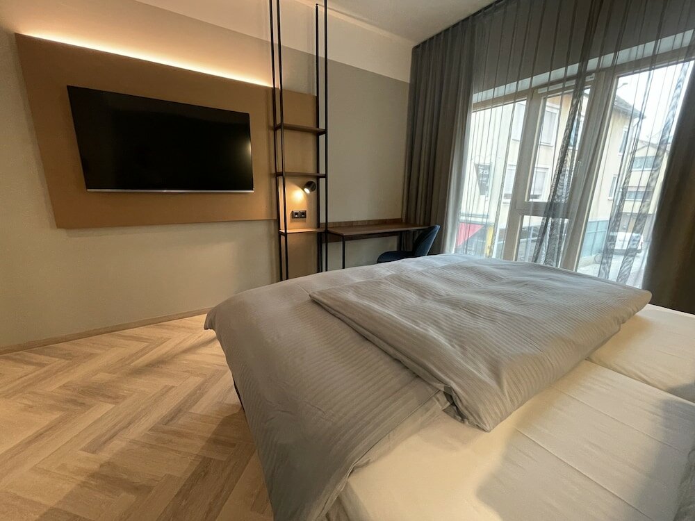 Фото Stadthotel Neumarkt Mitte