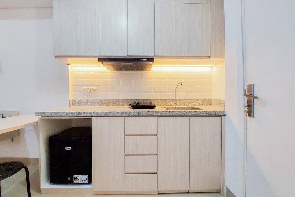 Фото Comfortable Studio Room Poris 88 Apartment Near Bale Kota Mall