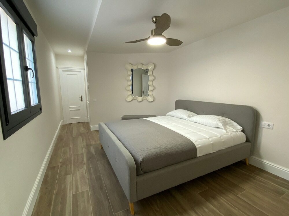 Фото El Balcón De La Reina Suites