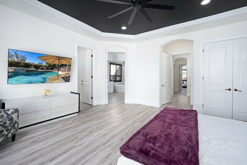 Фото Casa Serenity Luxury Living w Pool & Jacuzzi