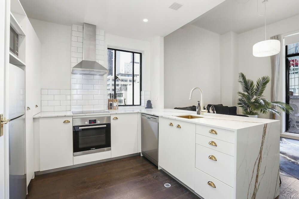 Фото Elegant Living in the City