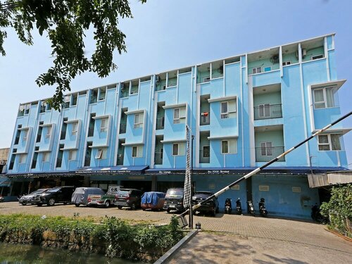 Гостиница Sky Airlines Guesthouse в Тангеранге