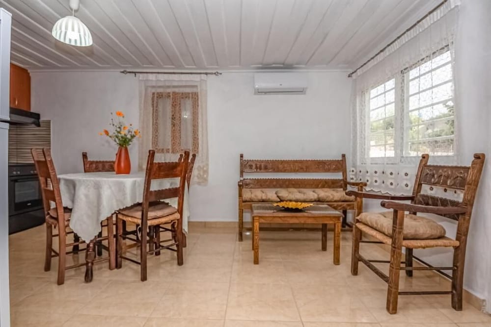 Фото Helen's House