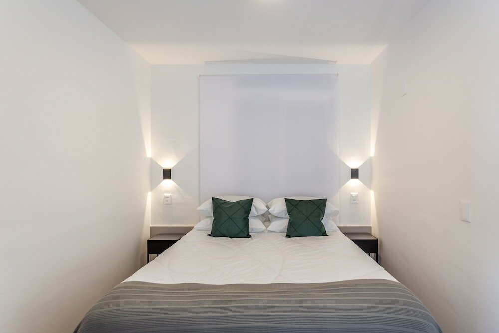 Фото Charlie Connect Partenon