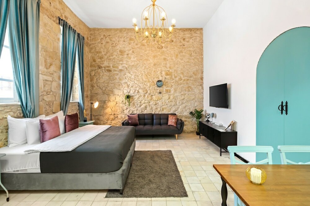 Фото Helios Boutique Suites by La Finca Hotel