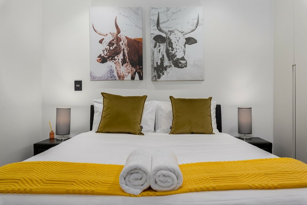 Фото The Signature 109