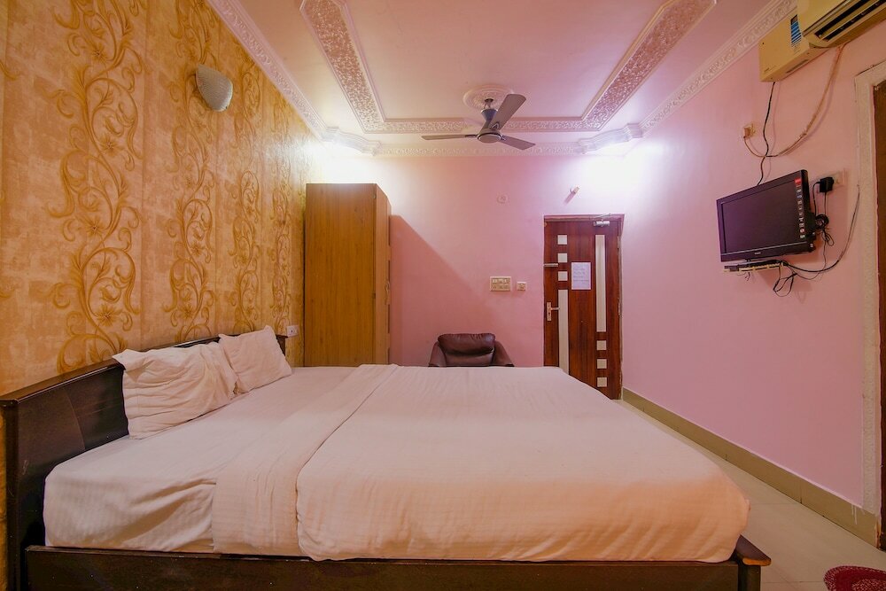 Фото Fabexpress Superior Nesh Inn