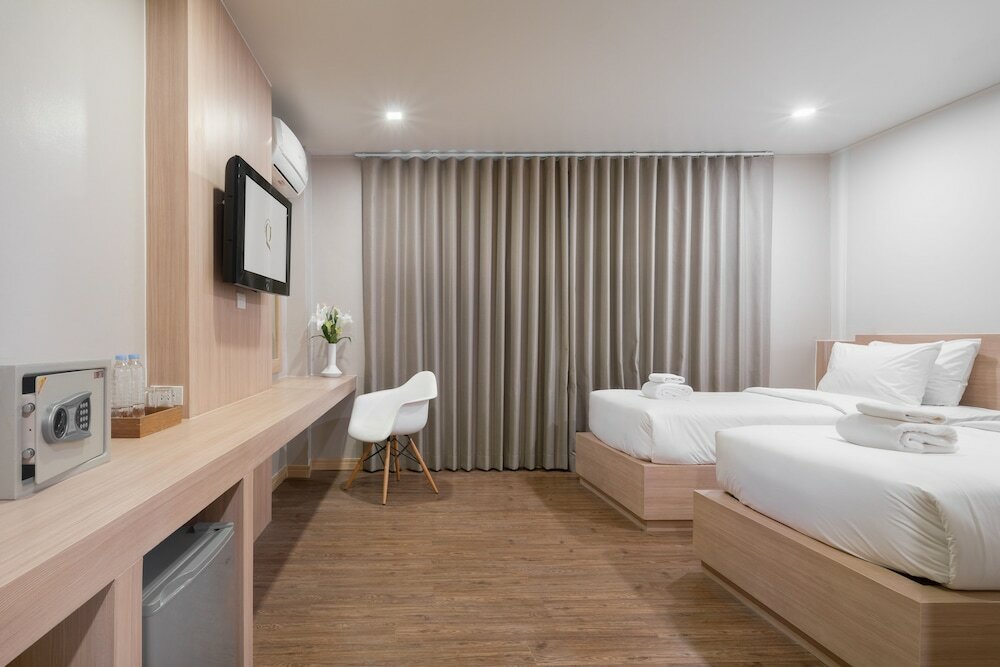 Фото G Boutique Silom Hotel