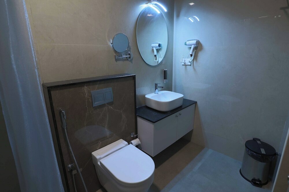 Фото Hotel Bluemoon