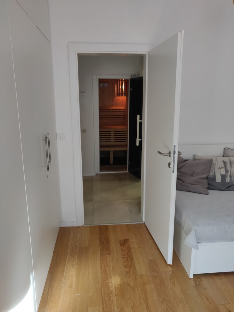 Фото Luxury SPA Apartment