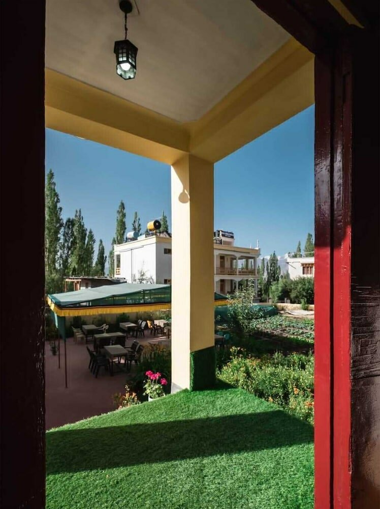 Фото отеля 5