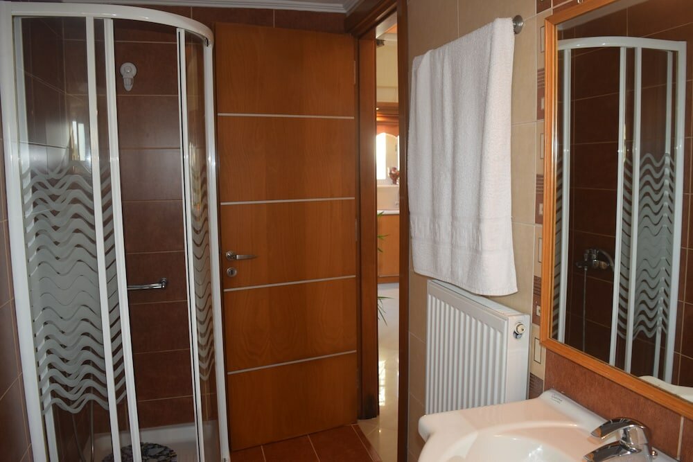 Фото Zoi's Holidays Apartment