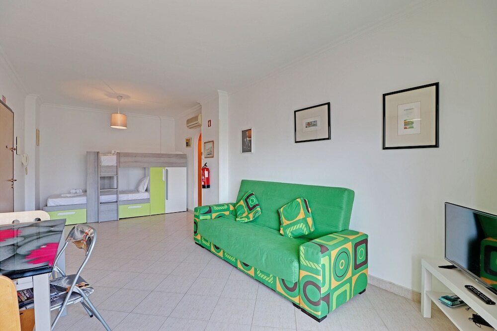 Фото Armação De Pera Central by Homing