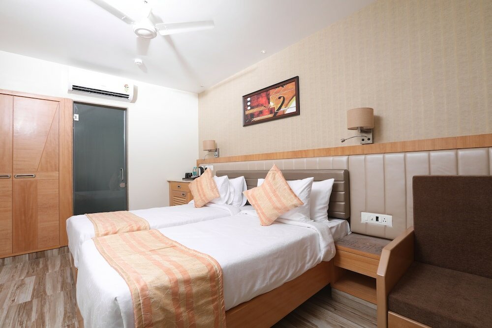 Фото Hotel Cliffton