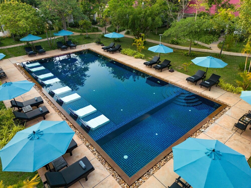 Фото Amazing Palm Resort