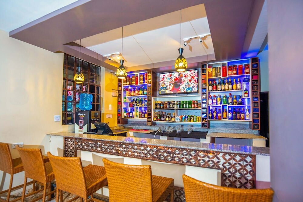 Фото Kings Premier Inn