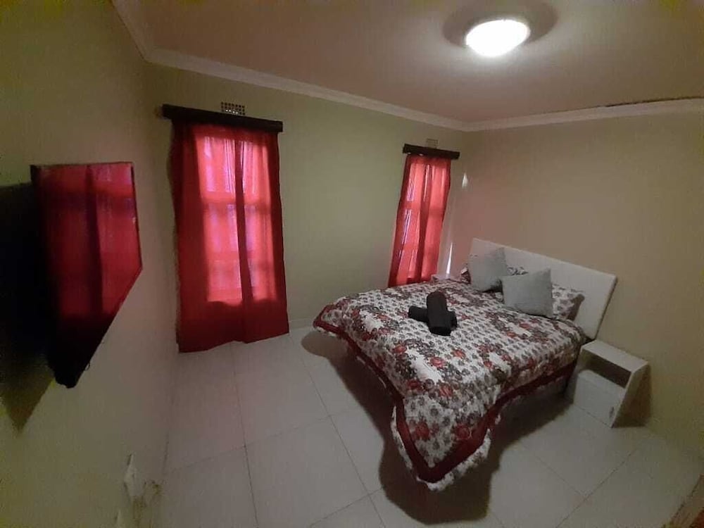 Фото Westcoast Inn