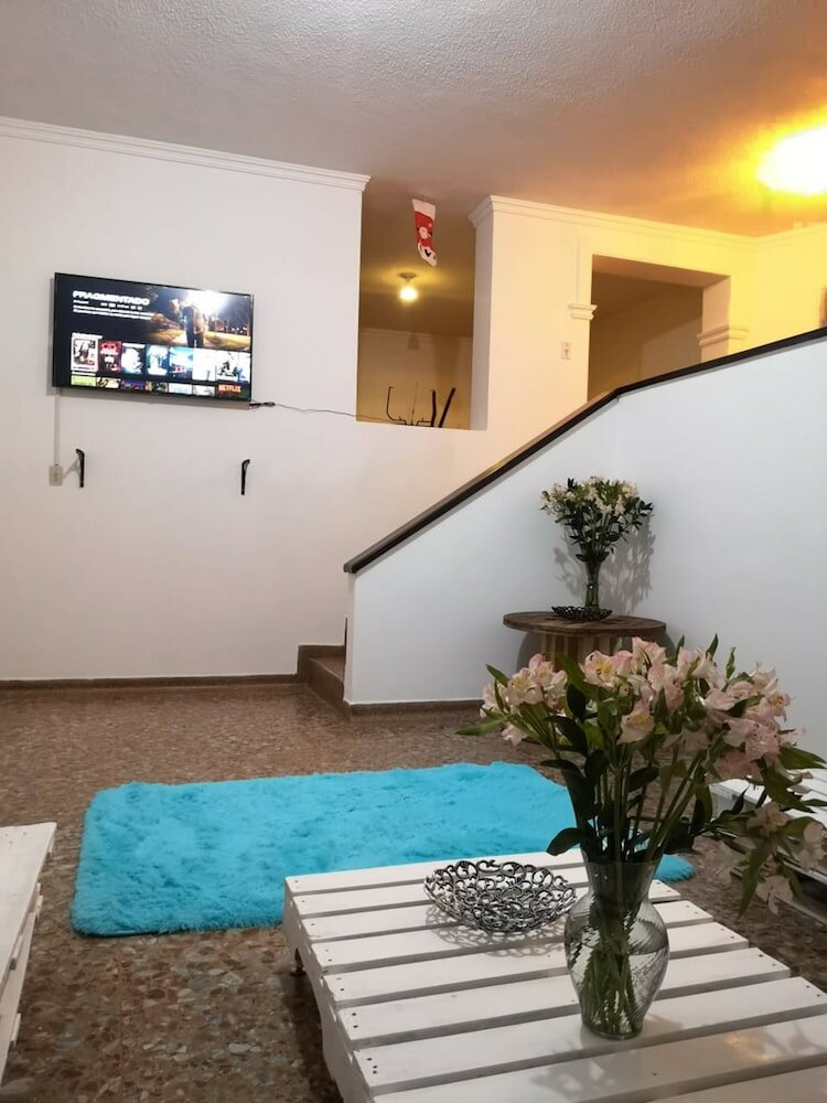 Фото Green Door Boutique