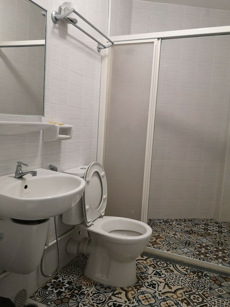 Фото Aurora Court