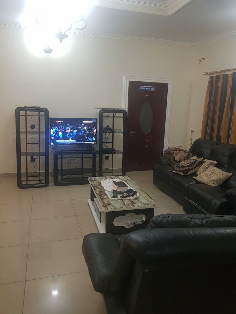 Фото Rayoni Guesthouse B&b