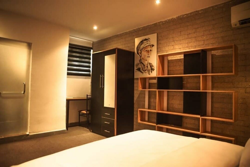 Фото Ot Suites and Pods Boutique Hotel