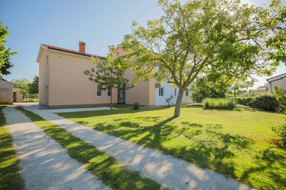 Фото Apartment 1882