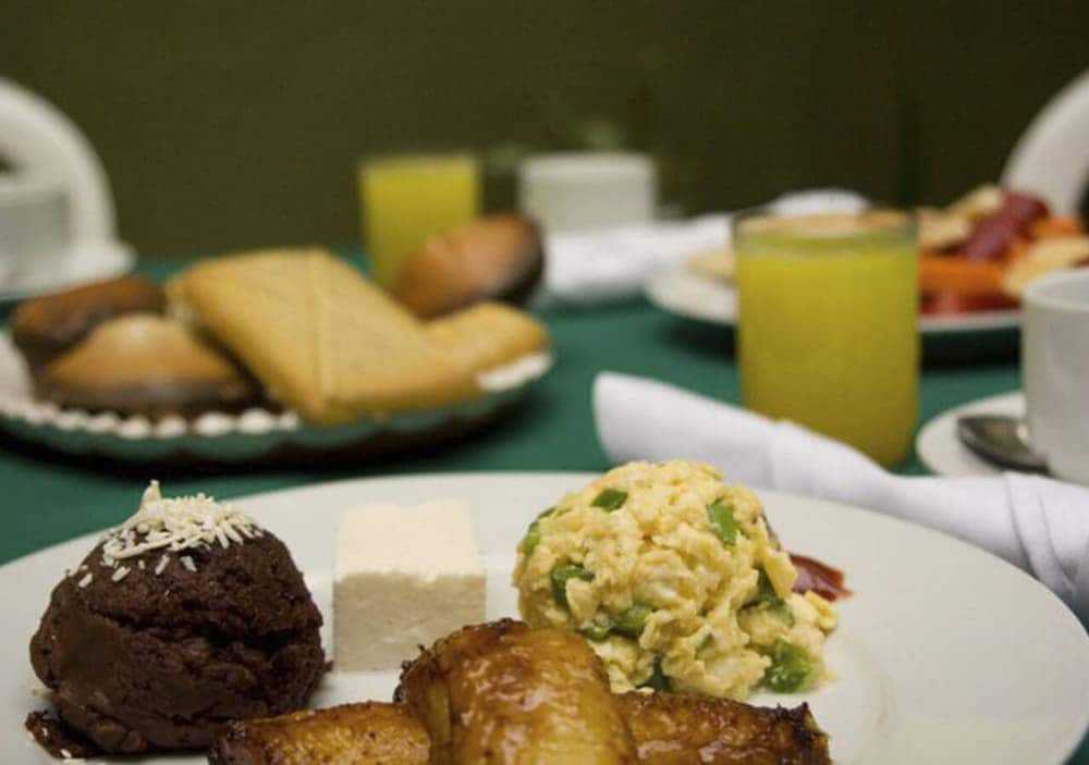 Фото Hotel El Torogoz