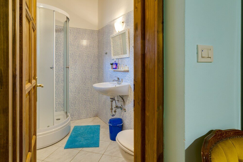 Фото Especially charm stone house with a pool