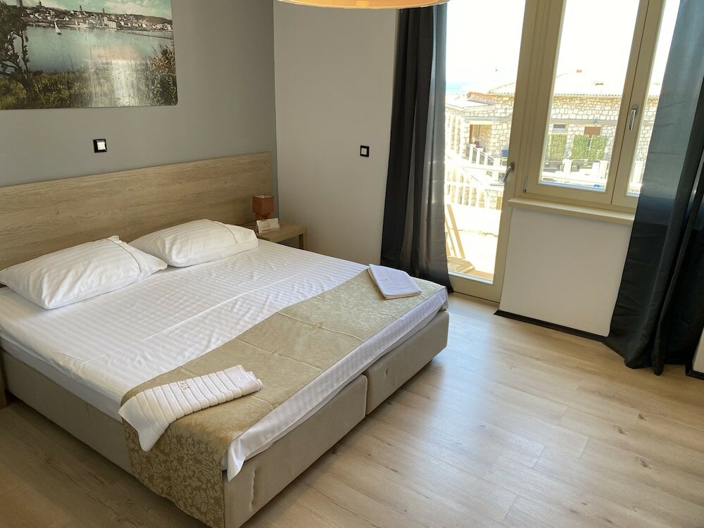 Фото Integrated Hotel Arbia - Margita Deluxe