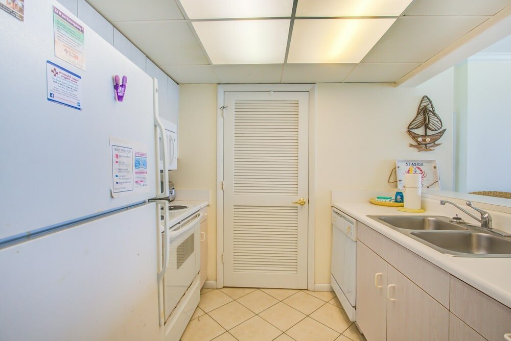 Фото Long Beach by Forehand Rentals